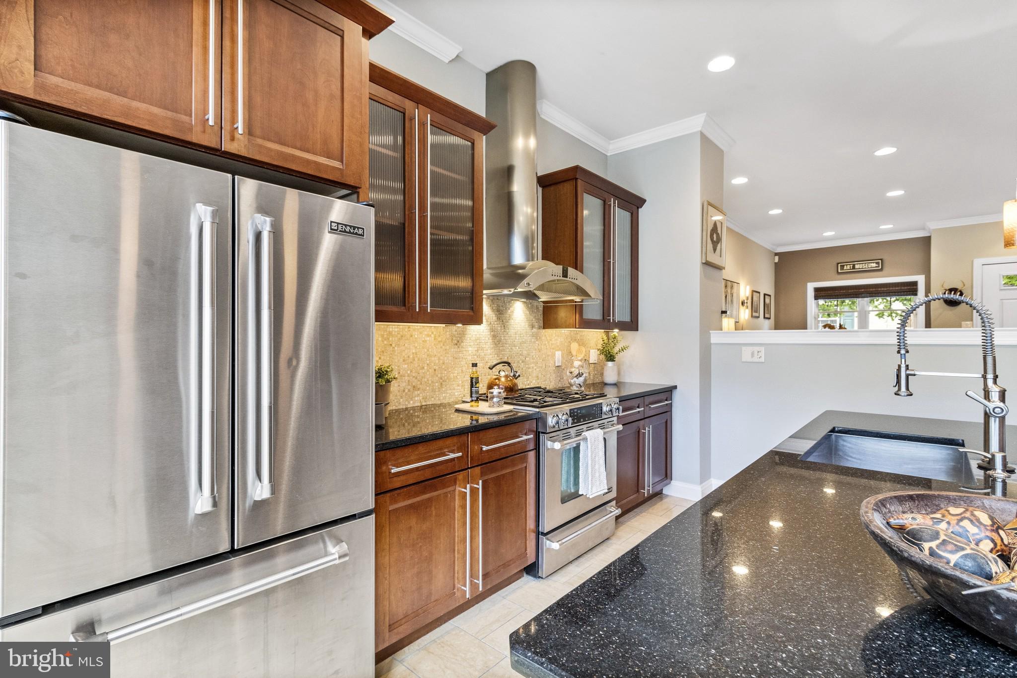 2350 Perot Street Philadelphia, PA 19130 - Photo 11 of 40 Kitchen