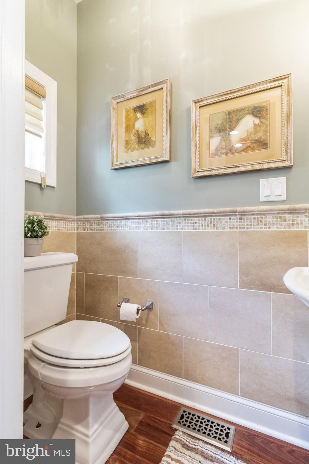 2350 Perot Street Philadelphia, PA 19130 - Photo 17 of 40 1st floor half bath