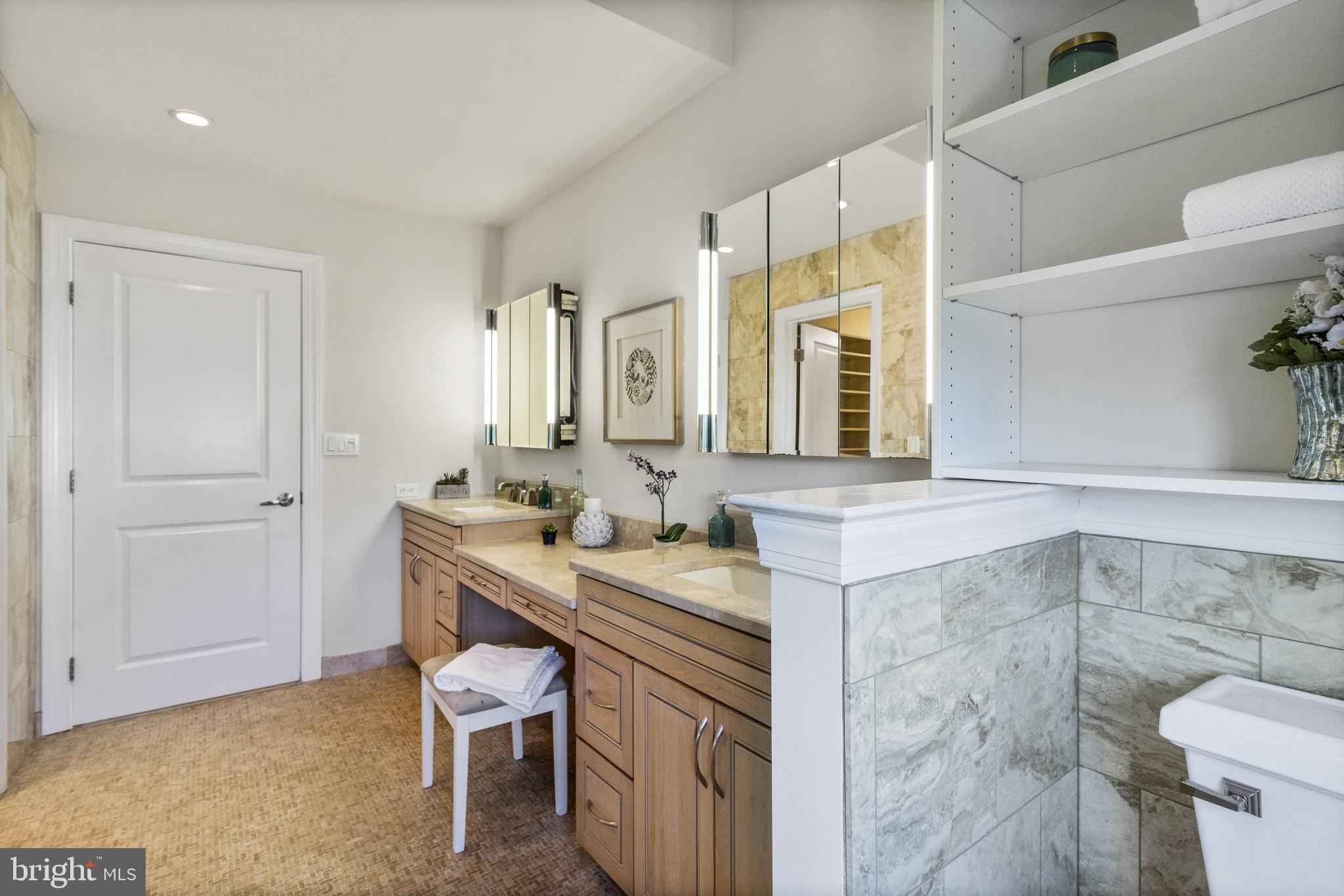 2350 Perot Street Philadelphia, PA 19130 - Photo 36 of 40 Primary bath