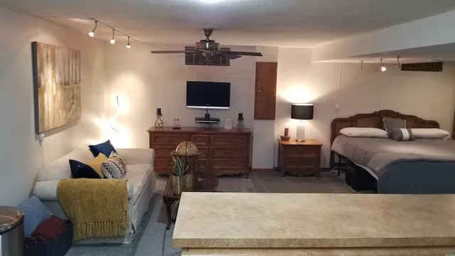 $289,777 | 4 Forest Knolls, Decatur, IL 62521