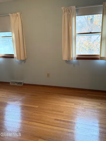 $399,900 | 4004 Lynnwood Court, Guilderland, NY 12303