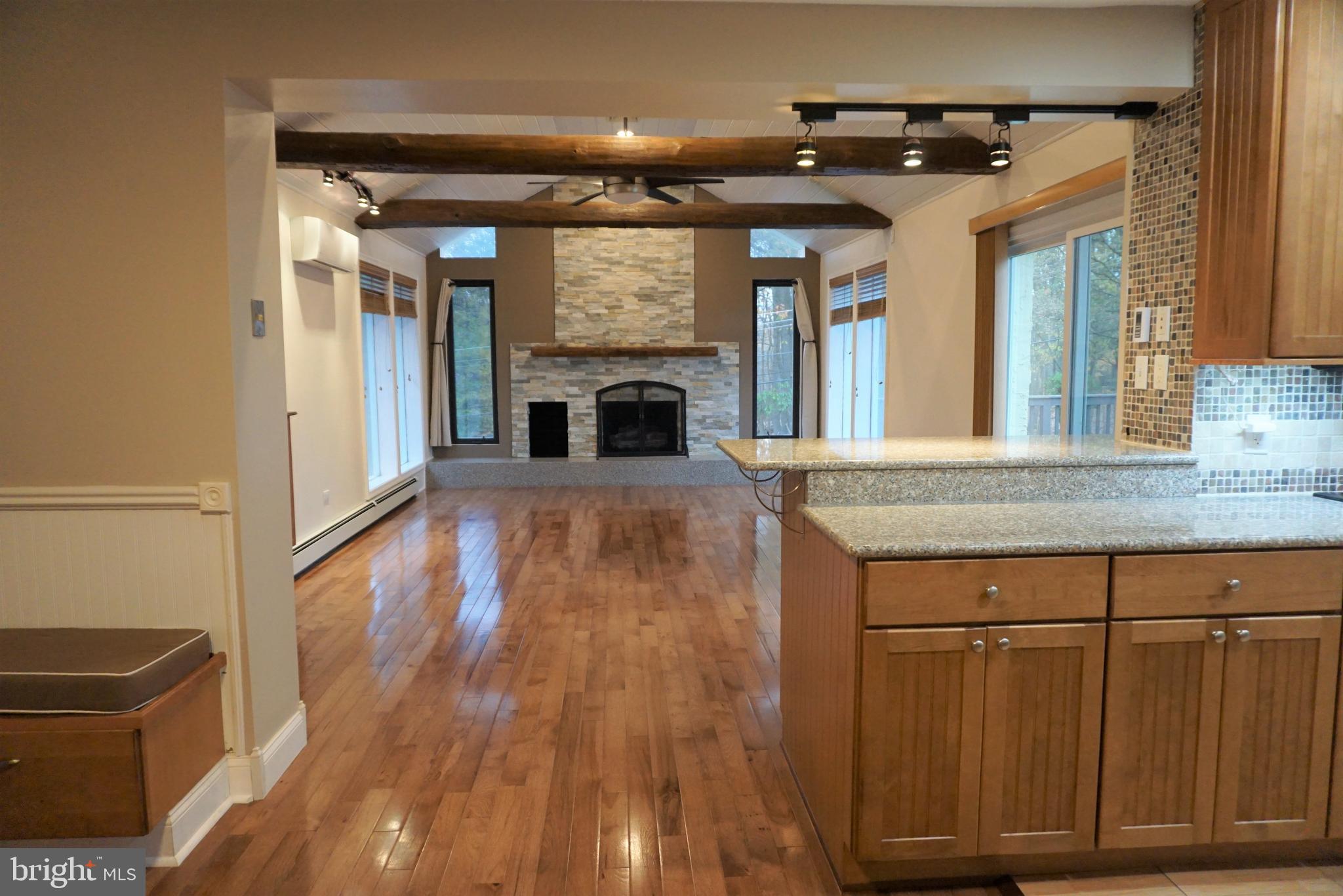 176 Dayleview Road Berwyn, PA 19312 - Photo 4 of 38