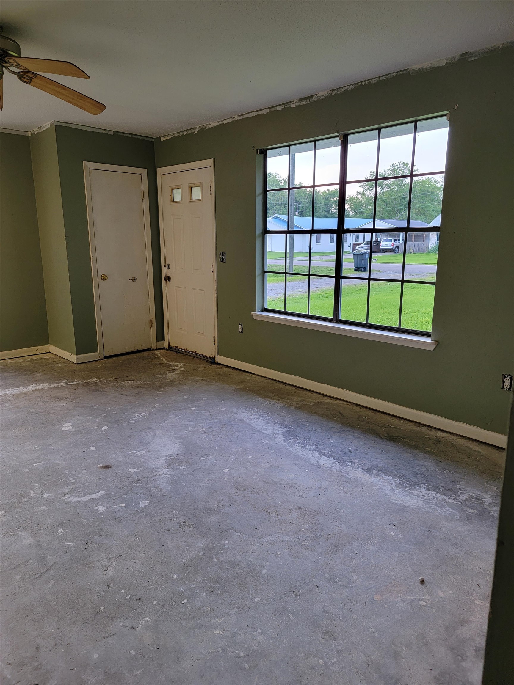517 West Marigold Avenue Foley, AL 36535 - Photo 10 of 16