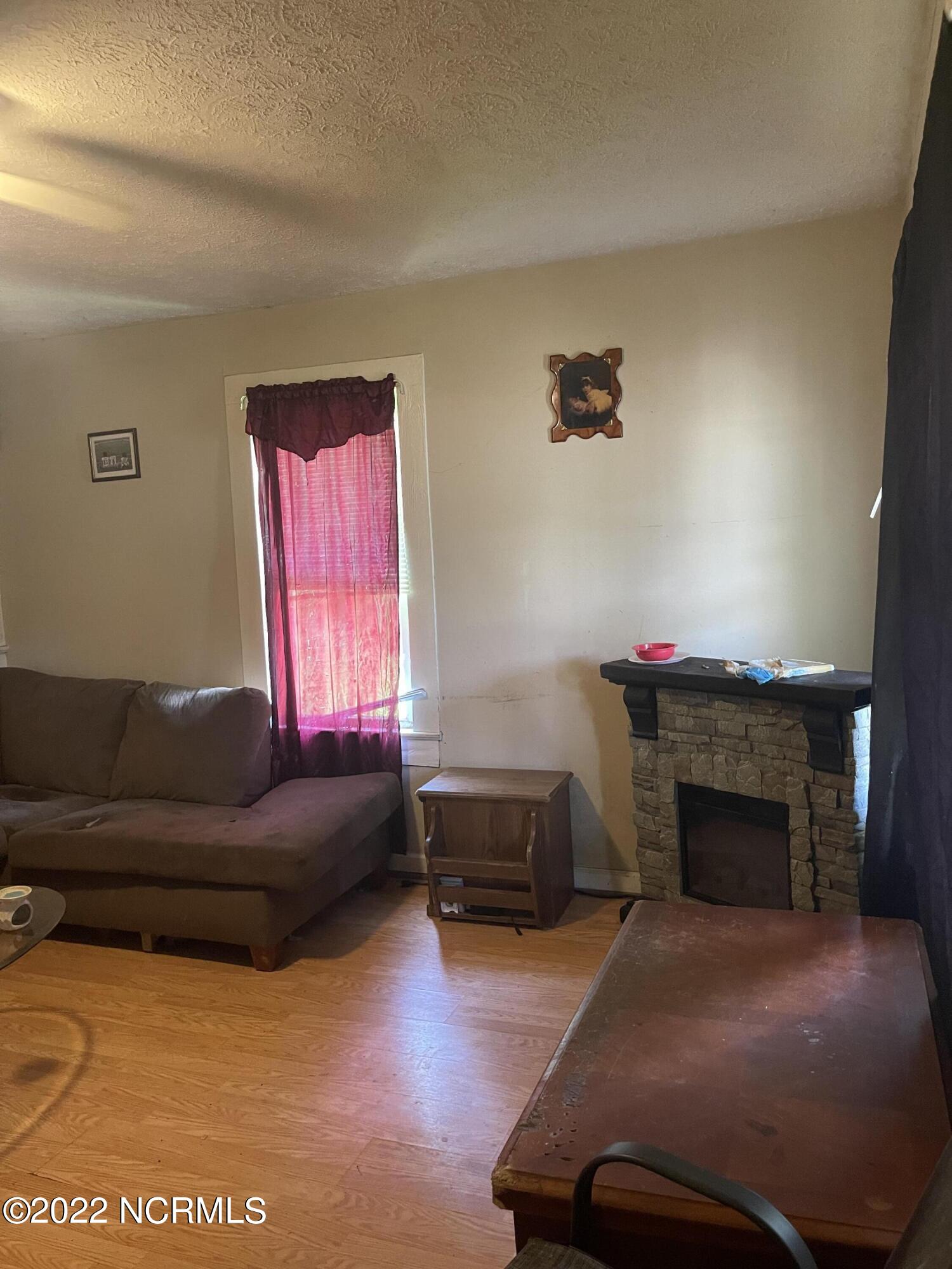 152 Marigold Street Rockingham, NC 28379 - Photo 3 of 31 044C018A-4723-4FD5-8054-9ADE82384185