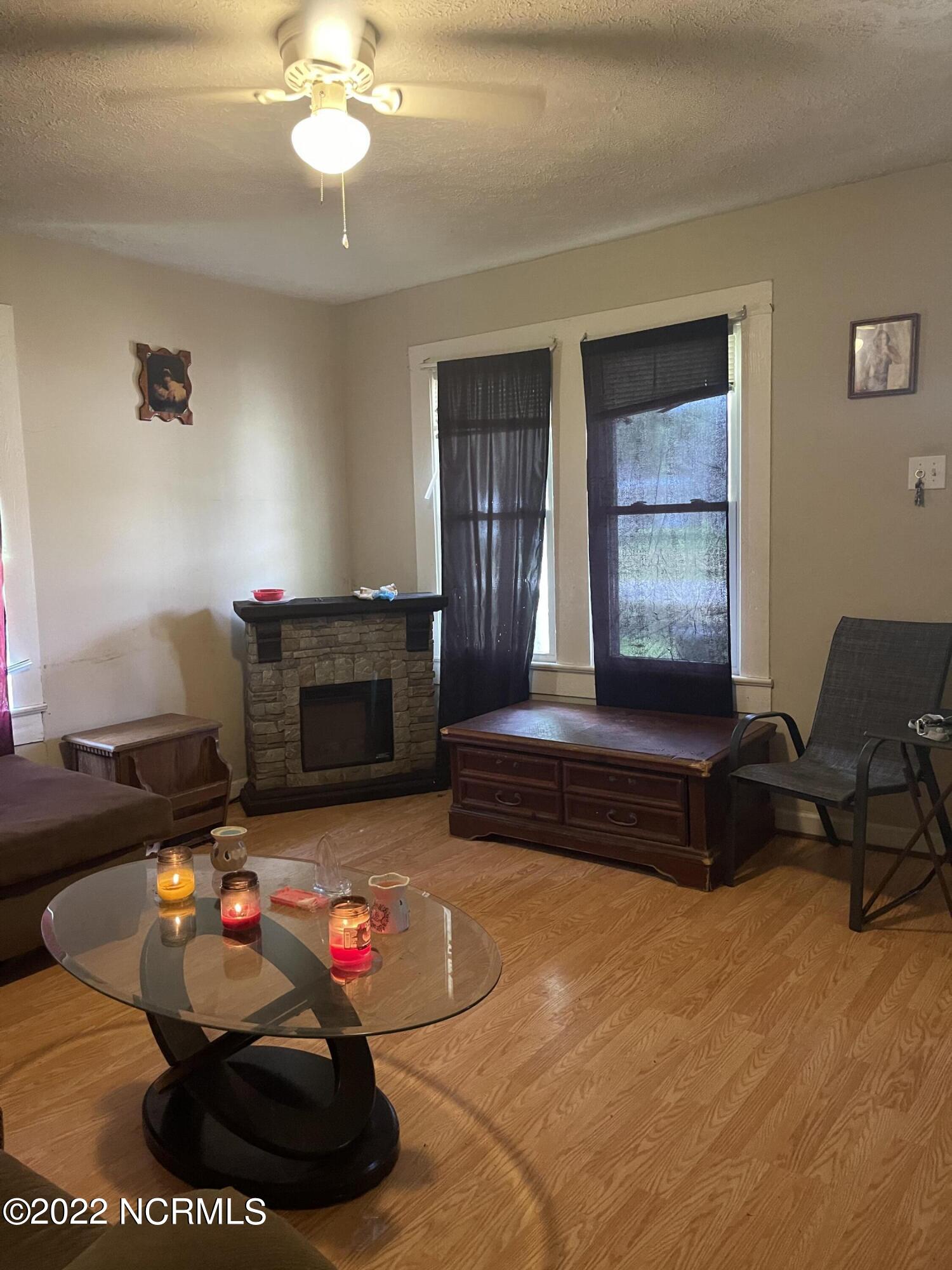 152 Marigold Street Rockingham, NC 28379 - Photo 6 of 31 8619C483-C670-451A-9E6F-D0494D318CD3