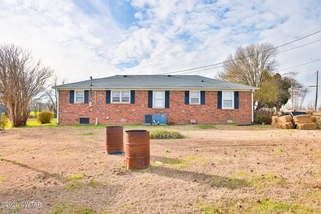 $1 | 32 New Hope Road, Dyer, TN 38330