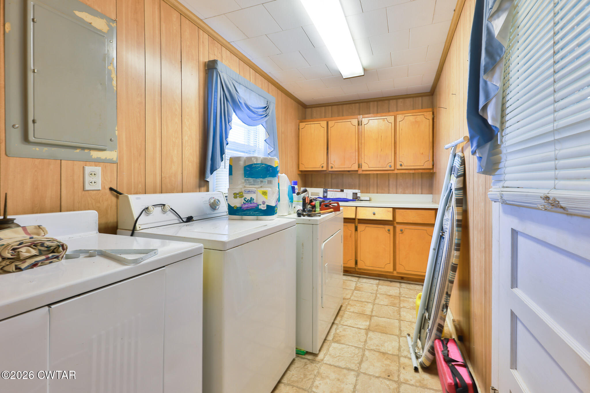 32 New Hope Road Dyer, TN 38330 - Photo 23 of 28 a kitchen with sink cabinets and window