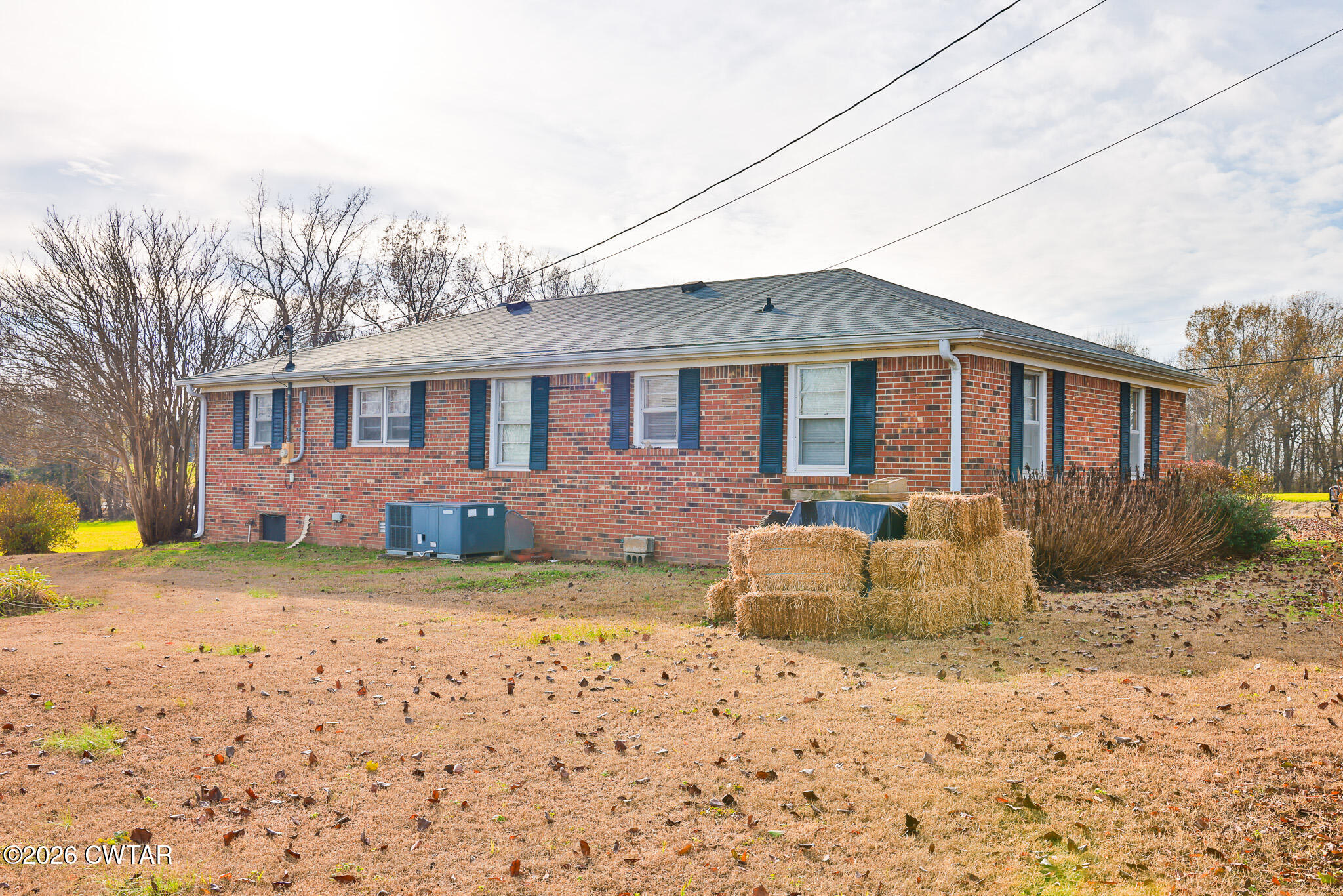 32 New Hope Road Dyer, TN 38330 - Photo 10 of 28 a front view of a house with a yard