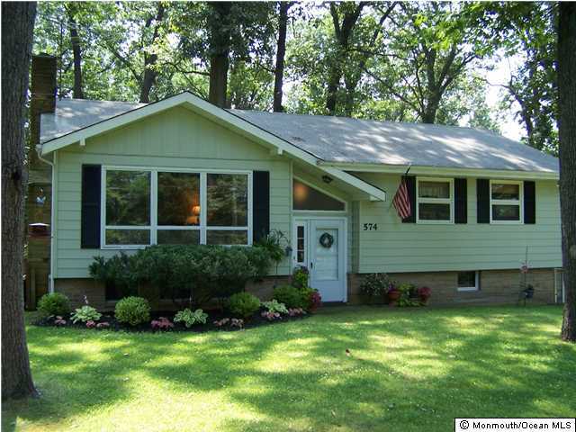 574 Halls Mill Road Freehold, NJ 07728 - Photo 1 of 3 Primary Photo
