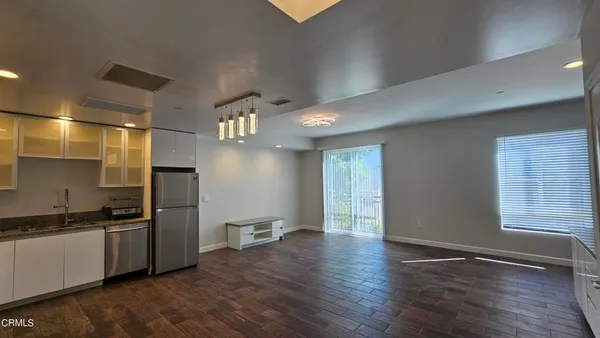 $3,400 | 28 North 3rd Street, Unit B214, Alhambra, CA 91801