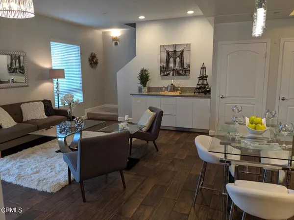 $3,400 | 28 North 3rd Street, Unit B214, Alhambra, CA 91801