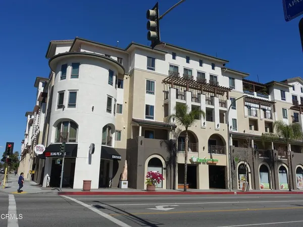 $3,400 | 28 North 3rd Street, Unit B214, Alhambra, CA 91801