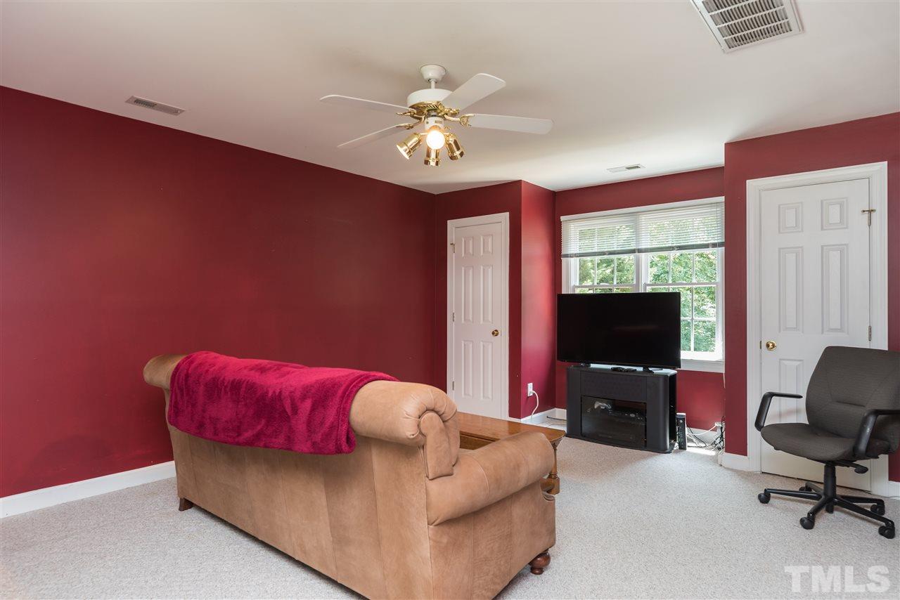 12320 Glenlivet Way Raleigh, NC 27613 - Photo 21 of 25