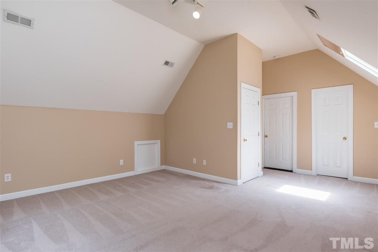 12320 Glenlivet Way Raleigh, NC 27613 - Photo 23 of 25