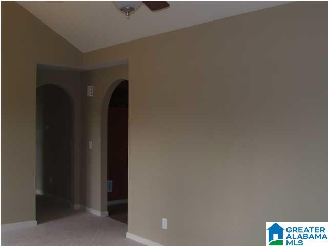 55 Fallview Court Odenville, AL 35120 - Photo 3 of 20