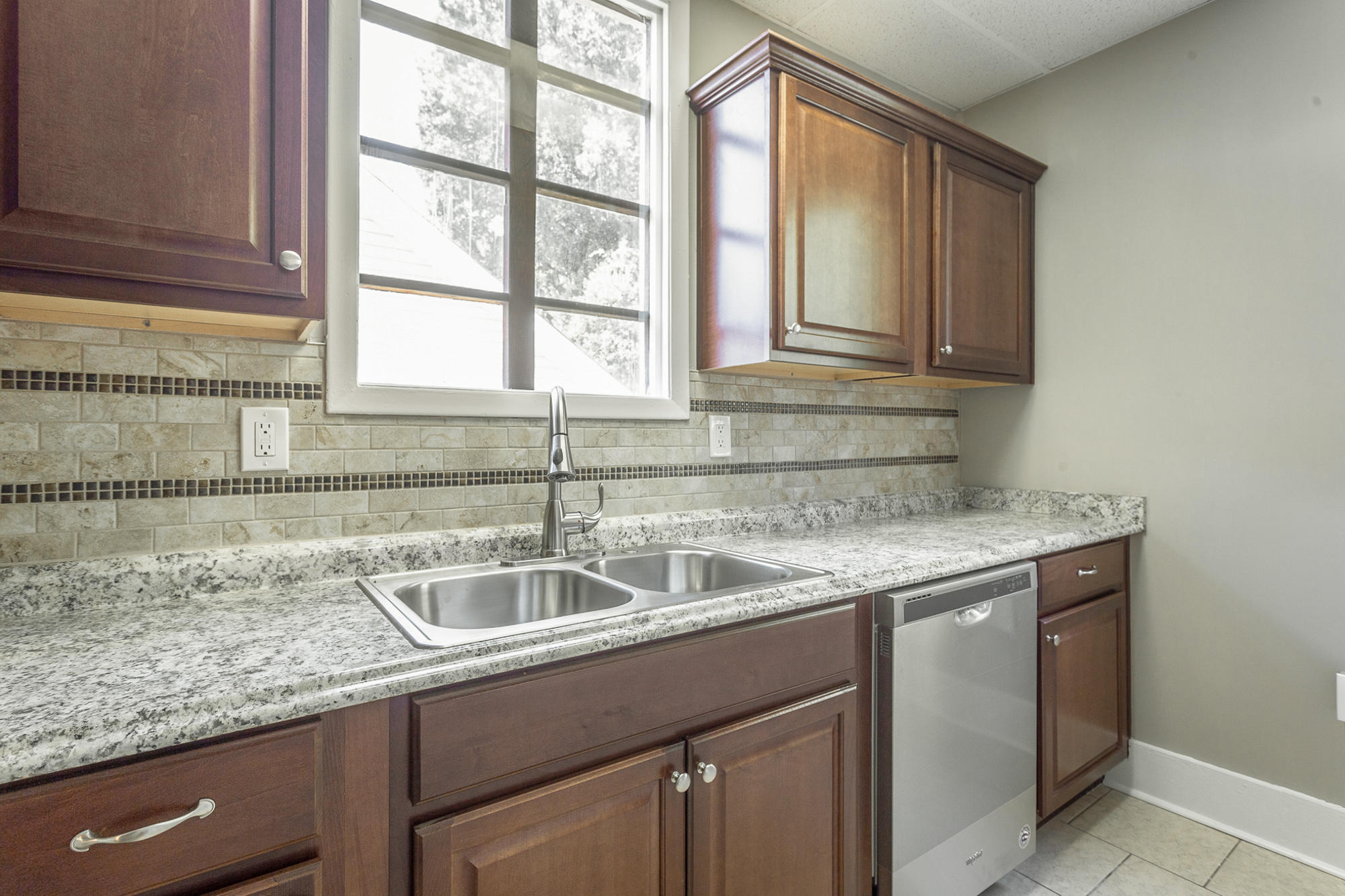 4105 Norcross Road Hixson, TN 37343 - Photo 8 of 51 4105 Norcross Rd. HD-28