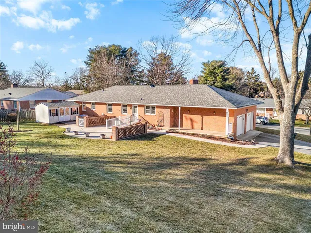 $569,000 | 100 Lombardy Drive, Middletown, MD 21769