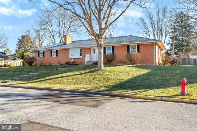 $569,000 | 100 Lombardy Drive, Middletown, MD 21769