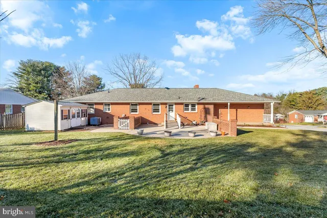 $569,000 | 100 Lombardy Drive, Middletown, MD 21769