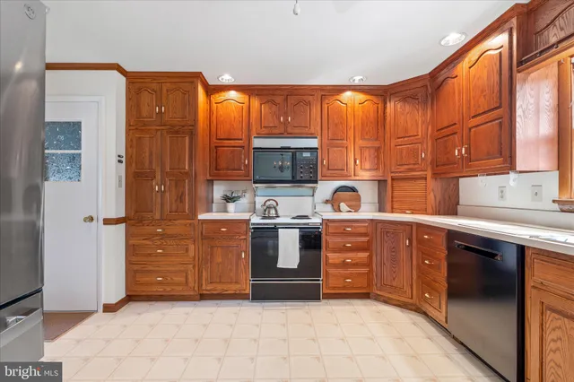 $550,000 | 100 Lombardy Drive, Middletown, MD 21769