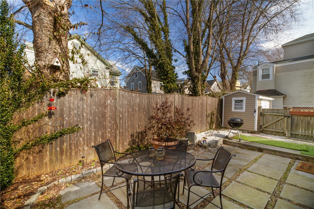 28 Extension Street Newport, RI 02840 - Photo 27 of 34