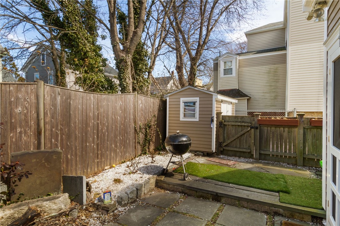 28 Extension Street Newport, RI 02840 - Photo 28 of 34