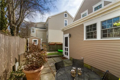 $34,000 | 28 Extension Street, Newport, RI 02840