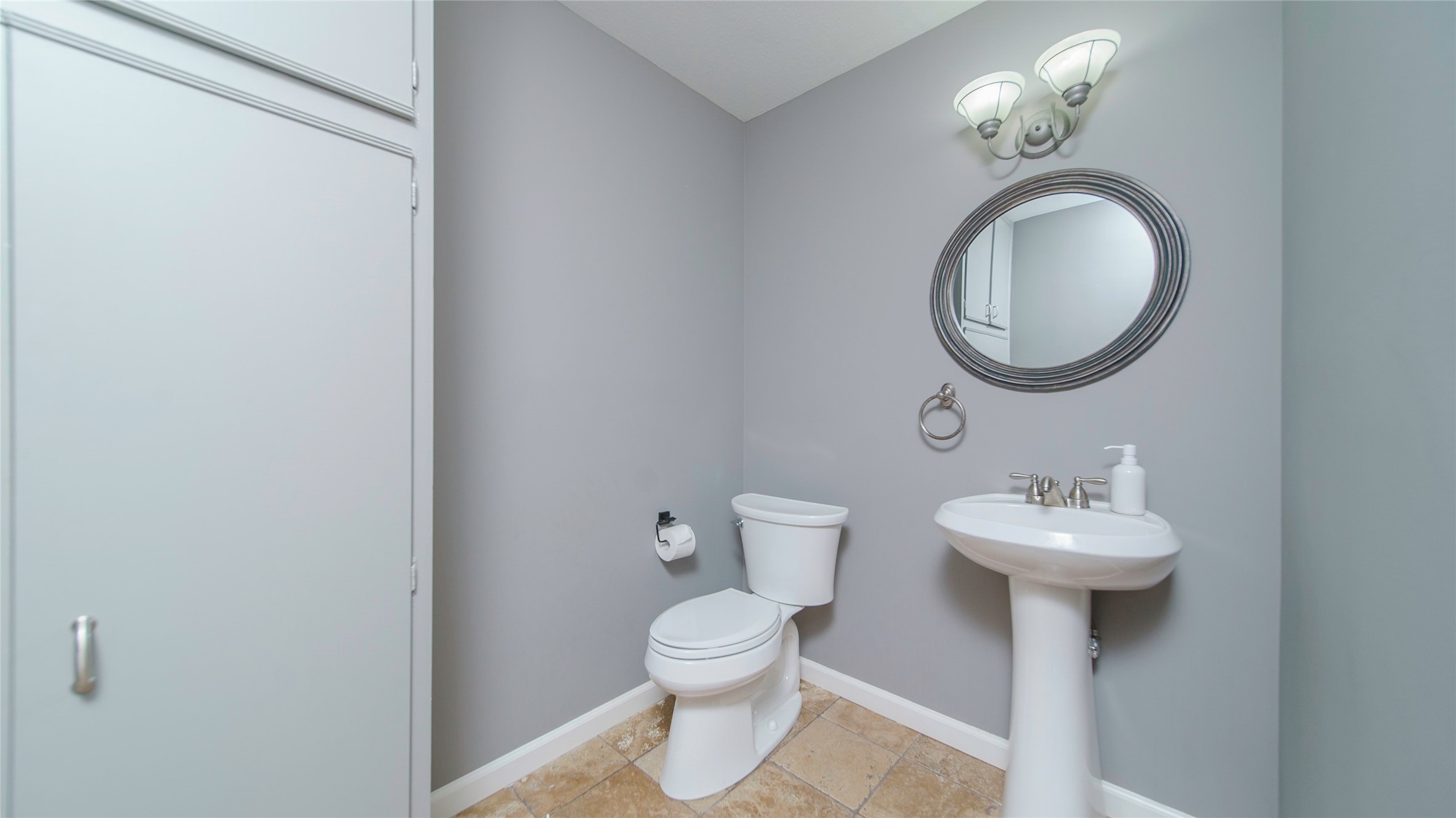 1506 Wavecrest Lane Houston, TX 77062 - Photo 18 of 28