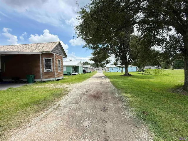 $499,000 | 922 Brule Guillot Road, Thibodaux, LA 70301
