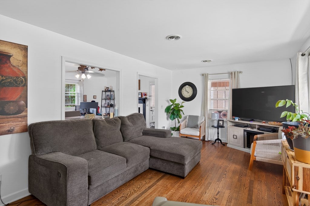 122 Armory Road Galax, VA 24333 - Photo 6 of 31 Gallery Image 6