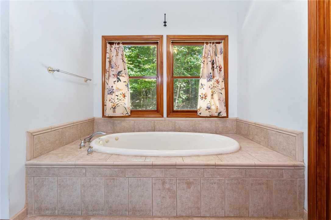 600 Point Road Westminster, SC 29693 - Photo 20 of 50