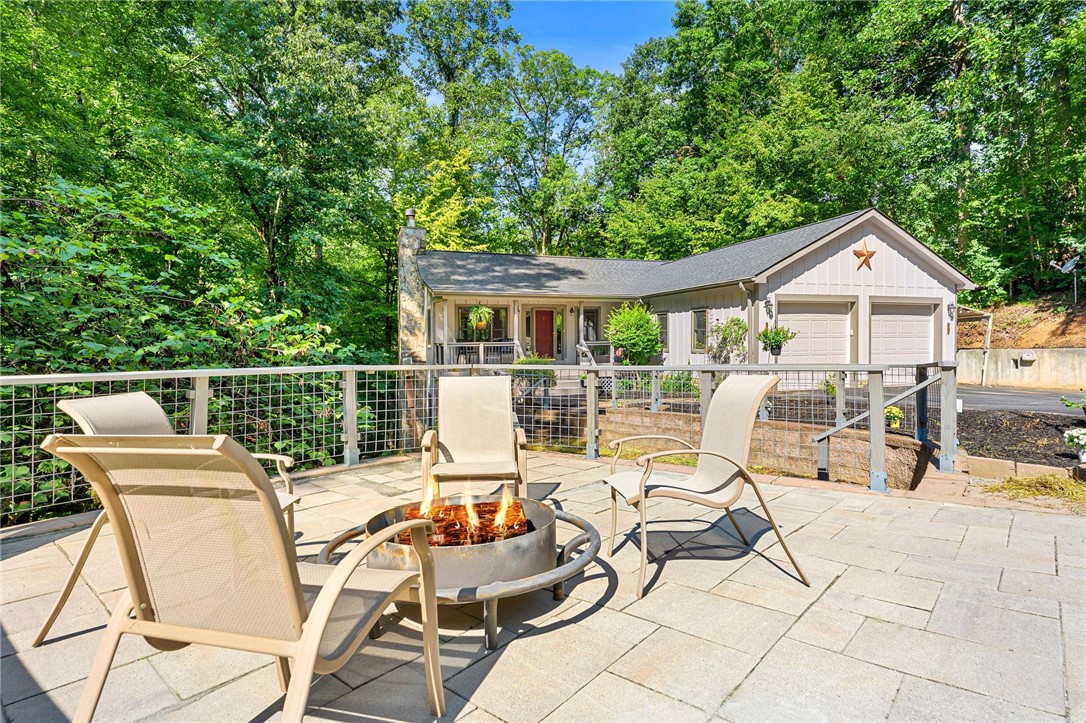 600 Point Road Westminster, SC 29693 - Photo 5 of 50