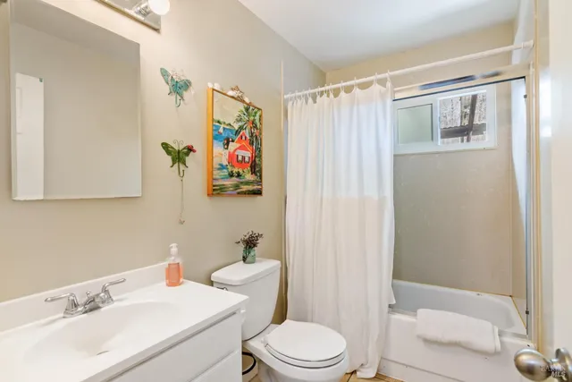 $730,000 | 434 East H Street, Benicia, CA 94510