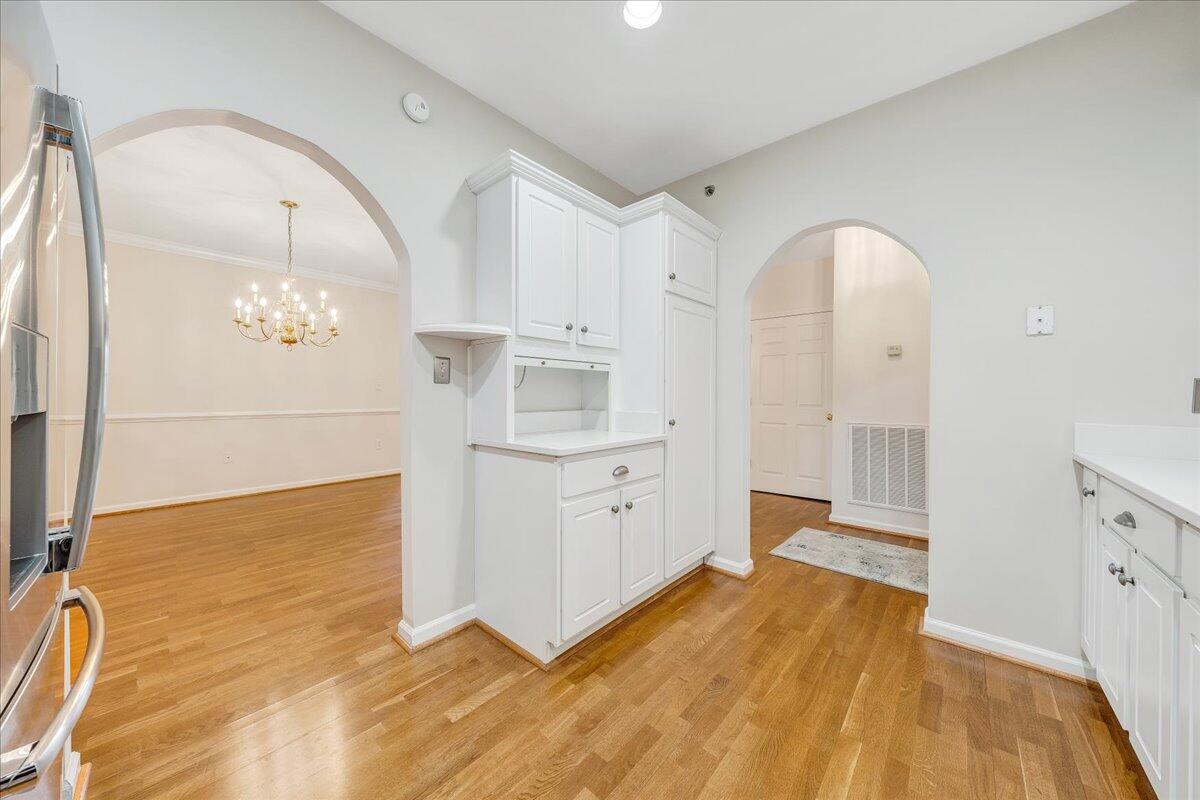 4448 Pheasant Ridge Road, Unit 404 Roanoke, VA 24014 - Photo 13 of 70 13-MIB01423