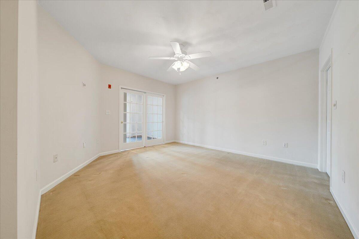 4448 Pheasant Ridge Road, Unit 404 Roanoke, VA 24014 - Photo 31 of 70 31-MIB01357