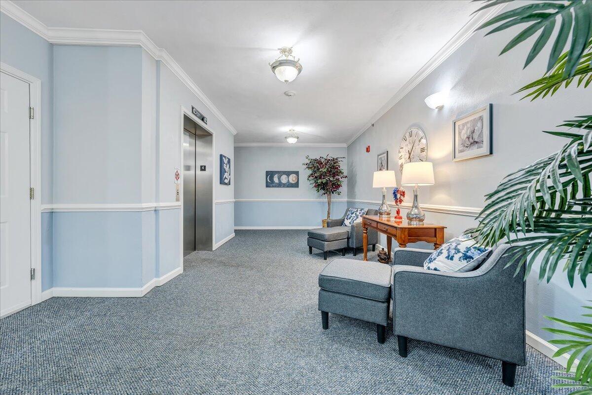 4448 Pheasant Ridge Road, Unit 404 Roanoke, VA 24014 - Photo 38 of 70 38-MIB01441