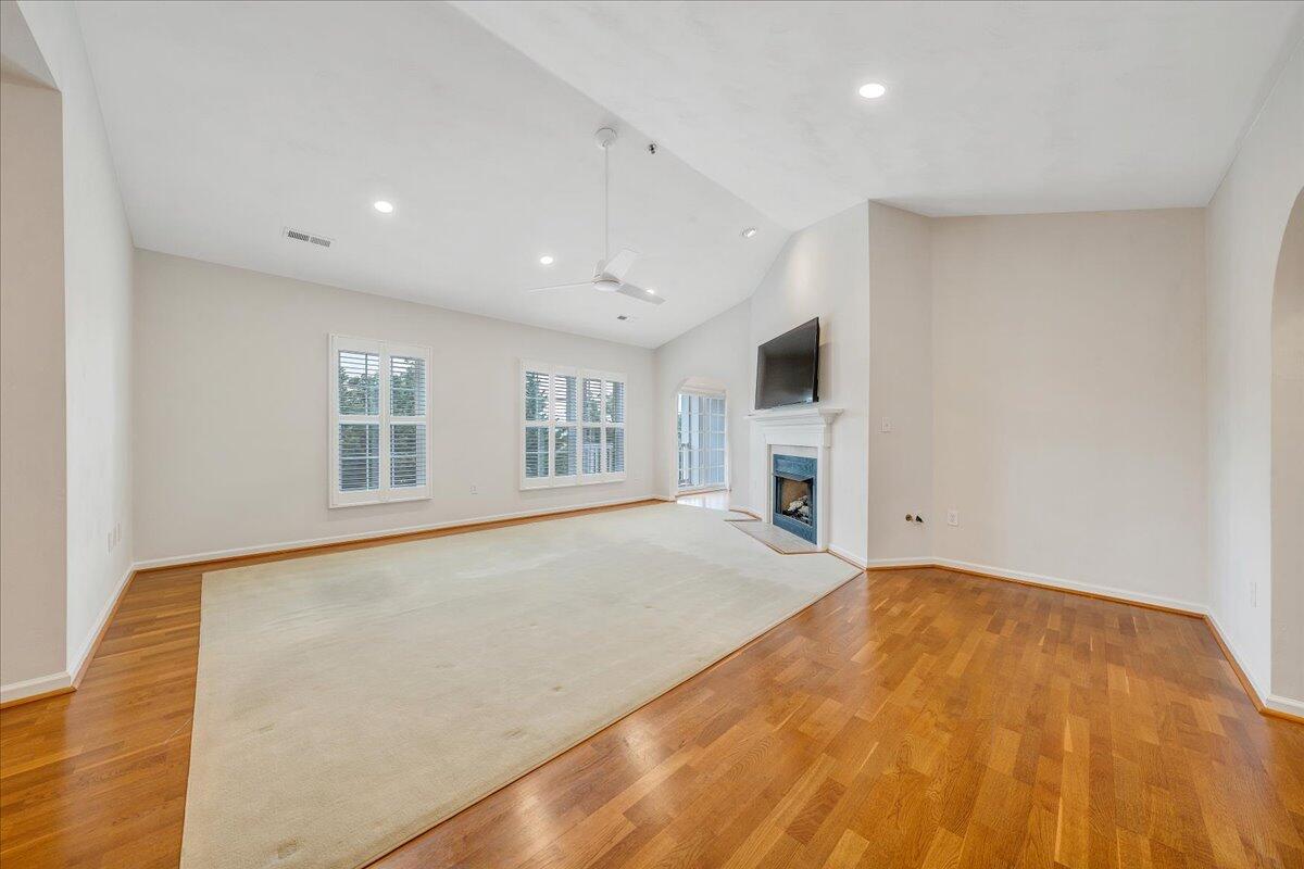 4448 Pheasant Ridge Road, Unit 404 Roanoke, VA 24014 - Photo 8 of 70 08-MIB01408