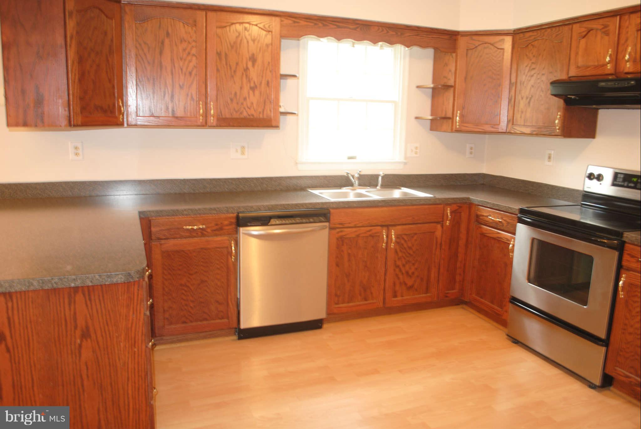 25136 Morgan Road Hollywood, MD 20636 - Photo 11 of 19 Kitchen