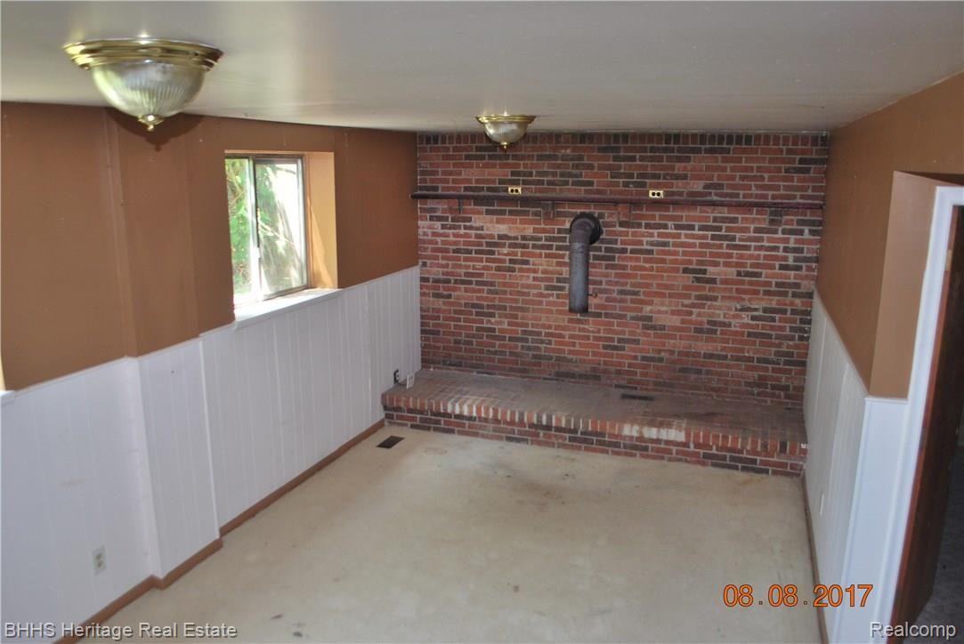 9000 Crouse Road Howell, MI 48855 - Photo 32 of 43 DSC_0029.JPG