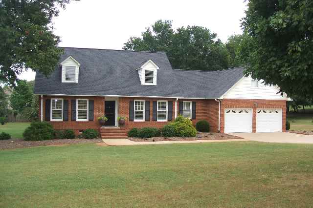 105 Devon Way Anderson, SC 29621 - Photo 1 of 17
