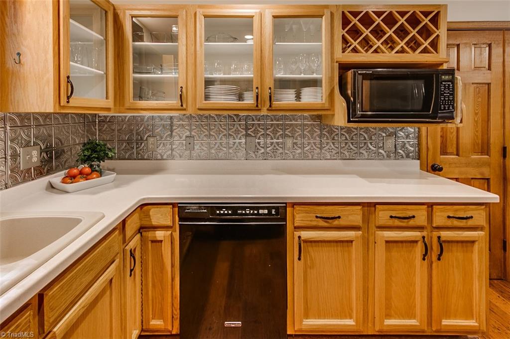 4906 Gold Crest Drive Oak Ridge, NC 27310 - Photo 12 of 30