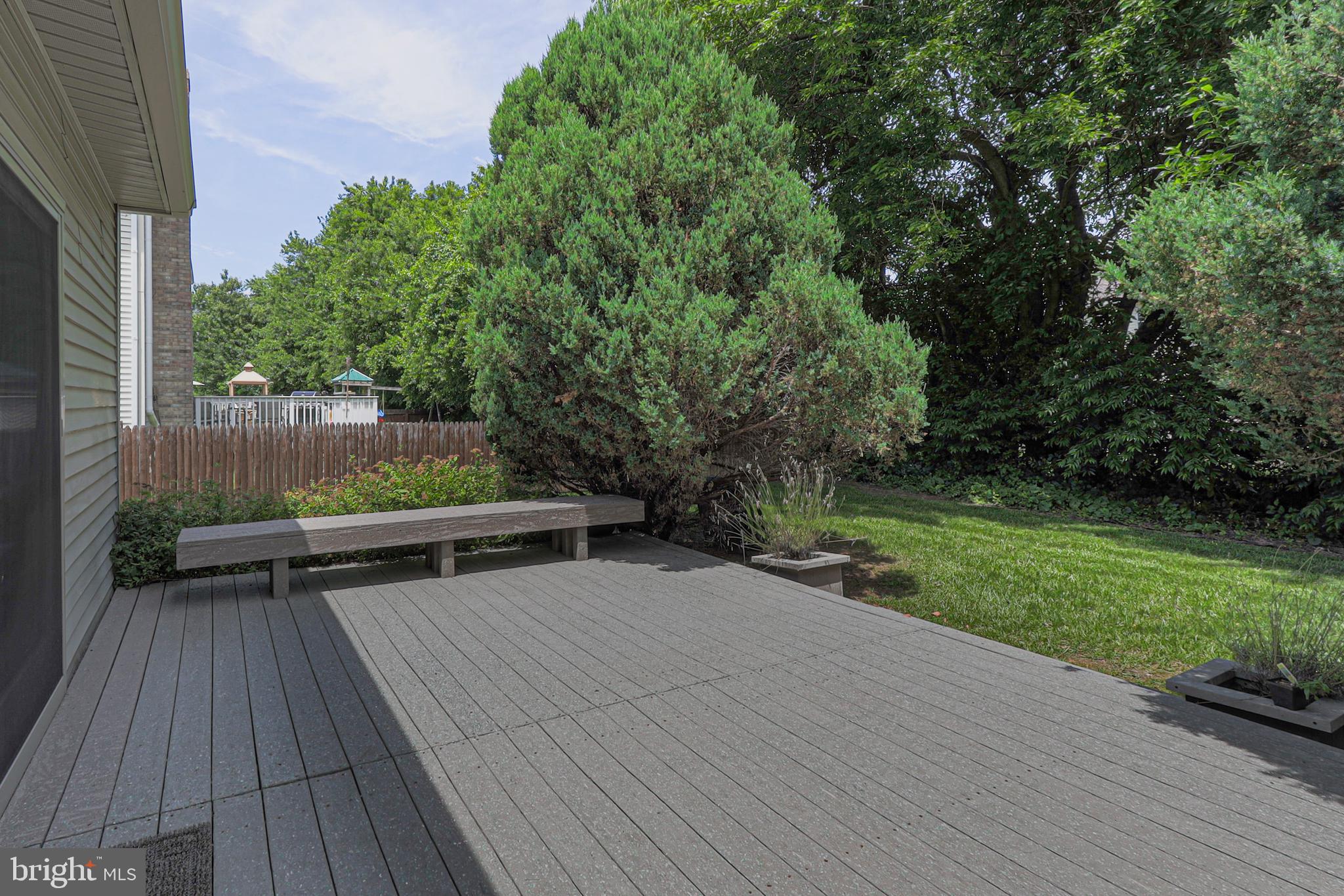 138 Woodland Road Newark, DE 19702 - Photo 26 of 29 Deck