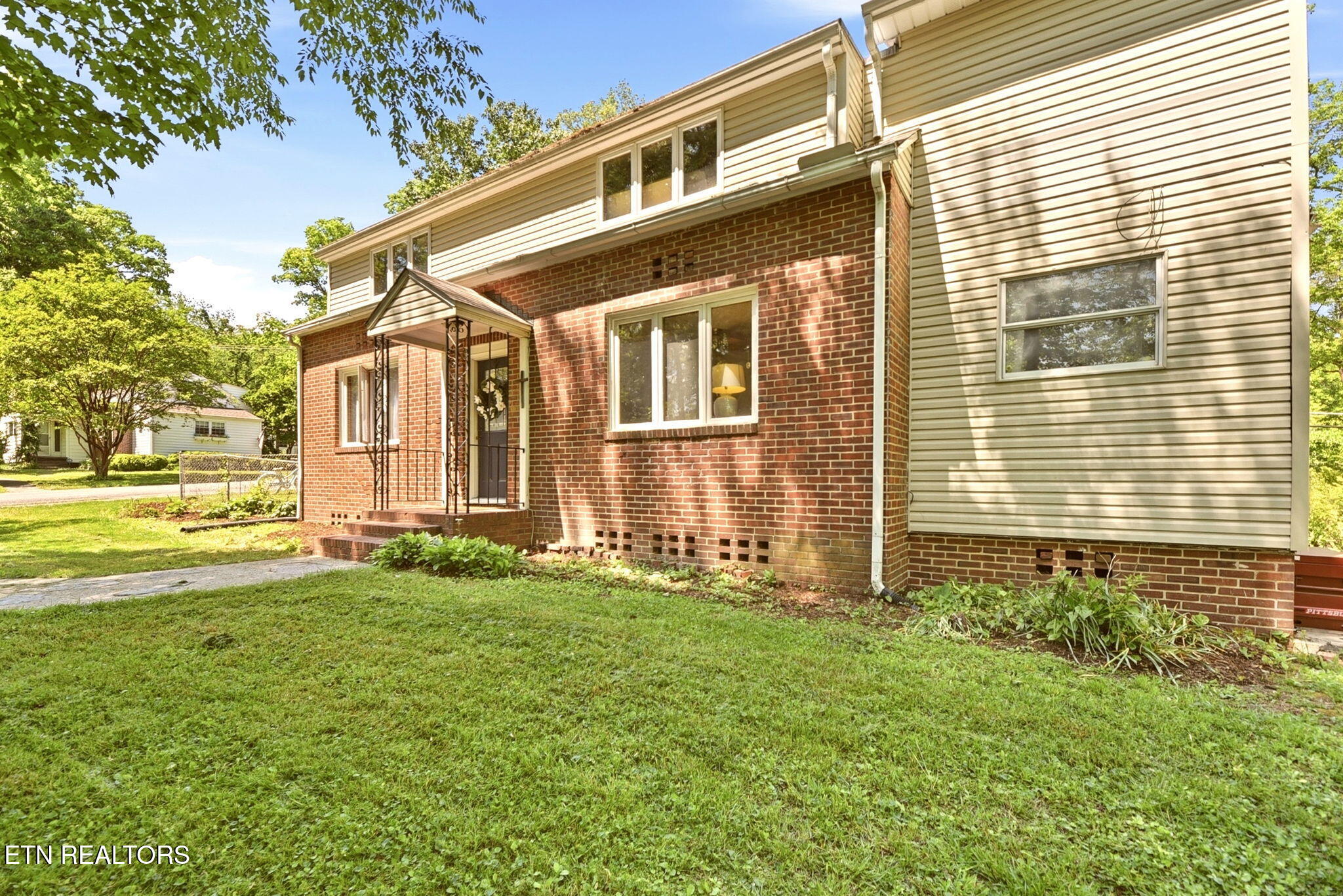 55 Dogwood Road Norris, TN 37828 - Photo 3 of 44 3-web-or-mls-DSC_4782