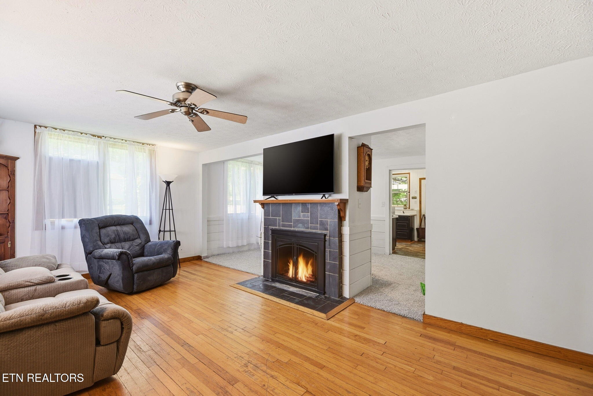 55 Dogwood Road Norris, TN 37828 - Photo 6 of 44 6-web-or-mls-DSC_4686_with_fire