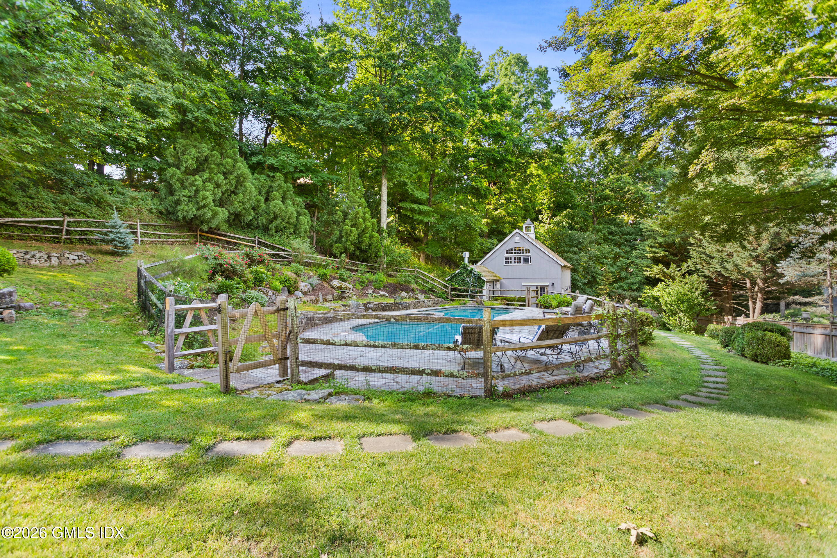 48 Goodwives River Road Darien, CT 06820 - Photo 27 of 28 IMG_1436_1