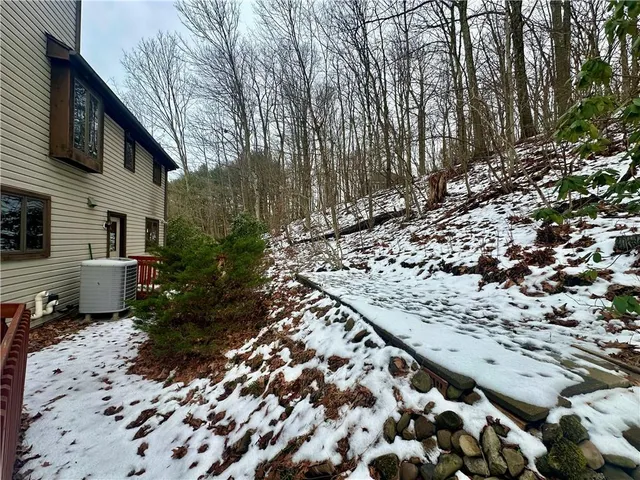 $585,000 | 513 Sandra Lane, Cheswick, PA 15024
