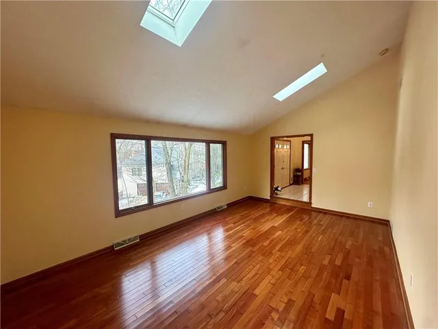 $585,000 | 513 Sandra Lane, Cheswick, PA 15024