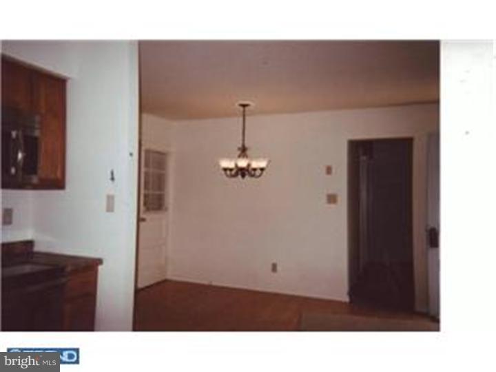 1300 Carr Road Wilmington, DE 19809 - Photo 7 of 9 Family Room