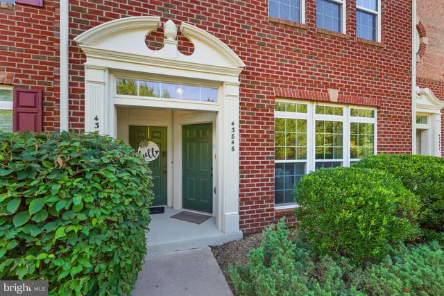 $2,700 | 43846 Artsmith Terrace, Ashburn, VA 20147