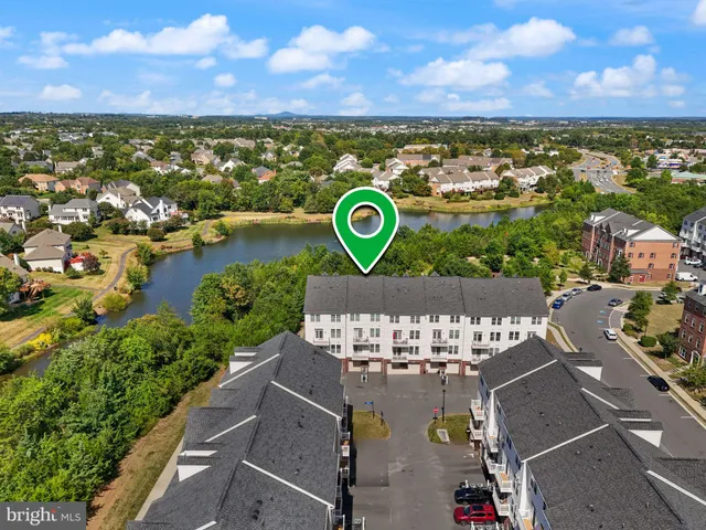 $2,700 | 43846 Artsmith Terrace, Ashburn, VA 20147